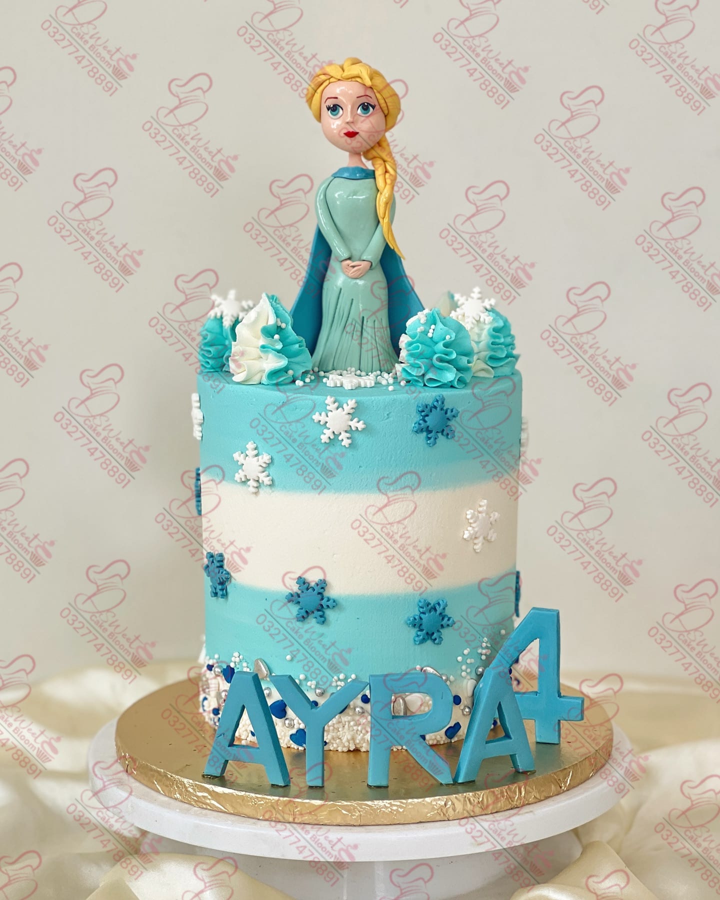 Elsa Themed Frozen Cake Rawalpindi