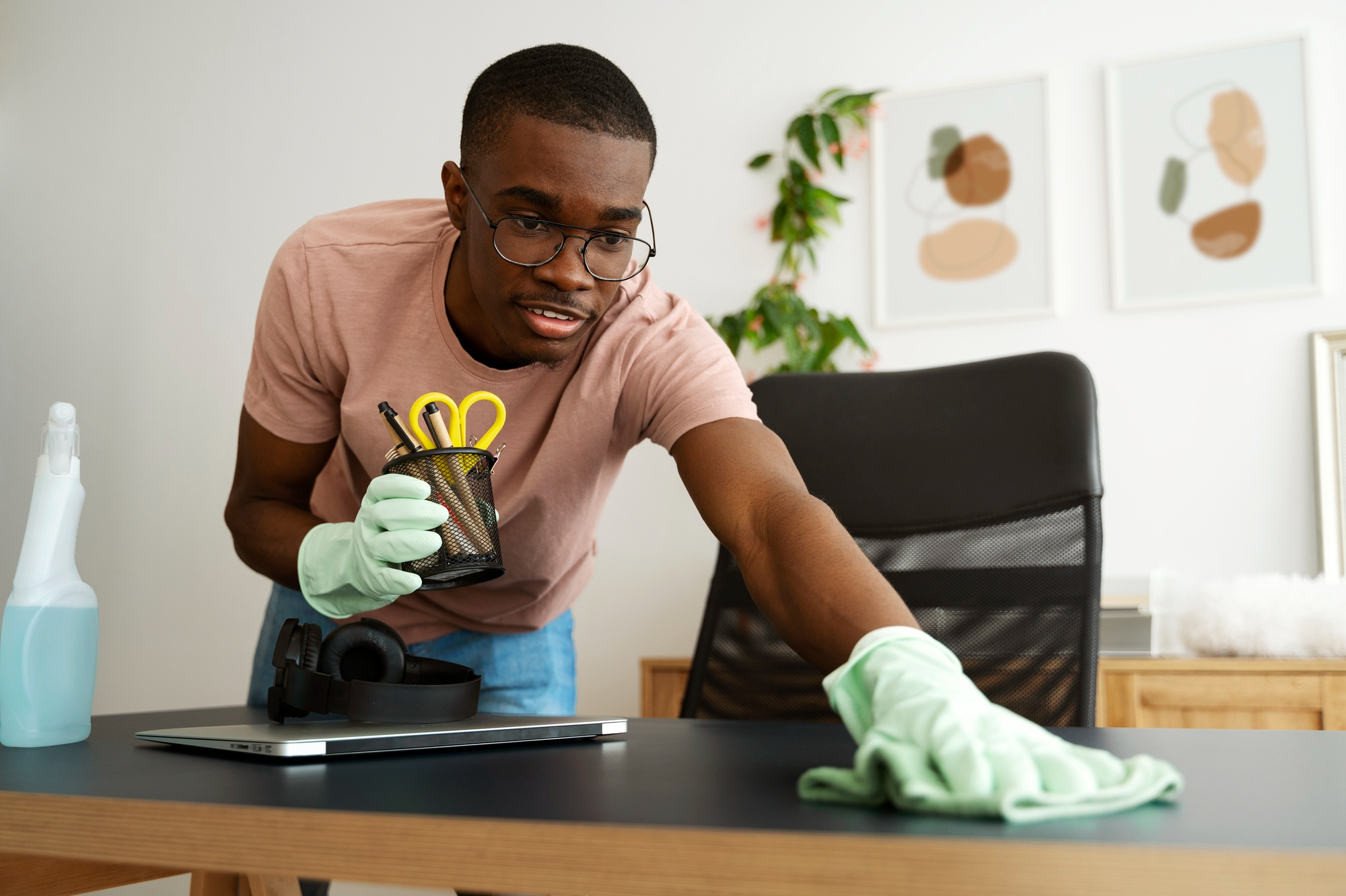 Seasonal Cleaning: Spring Cleaning Made Easy