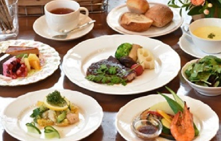 昼食