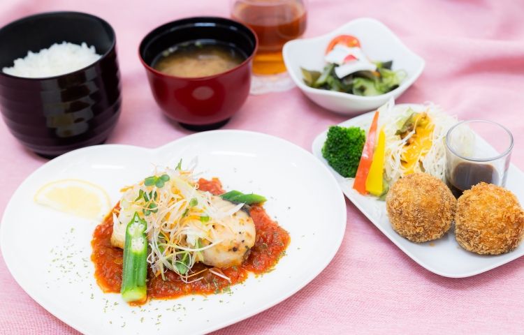 夕食