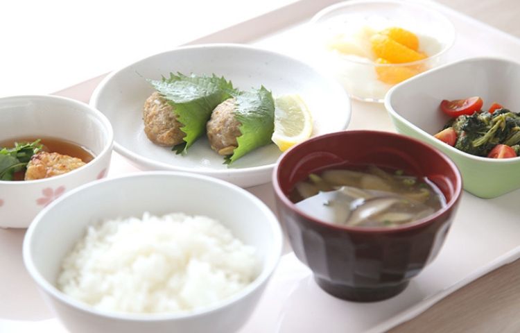 昼食