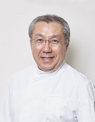 岡田 恭芳