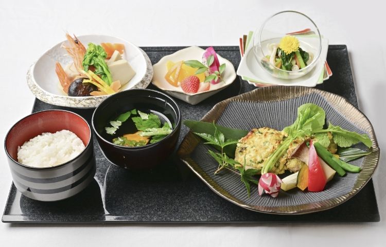 昼食（和食）