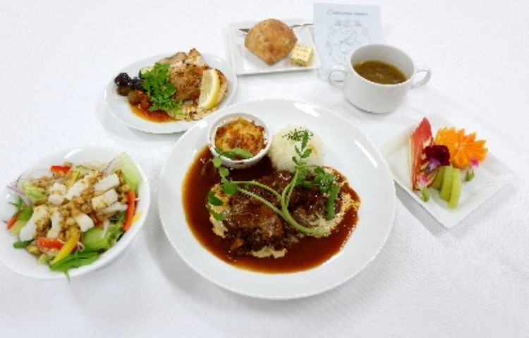 お祝い膳（洋食）