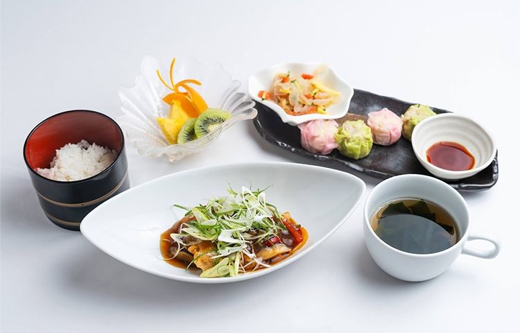 昼食