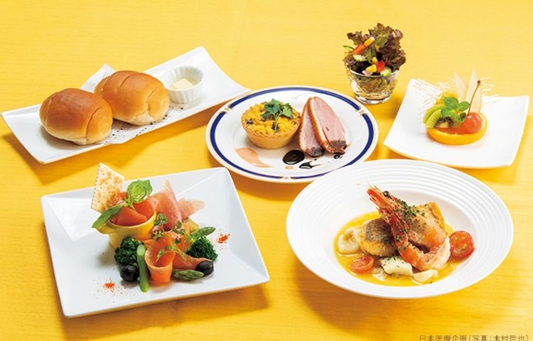 お食事
