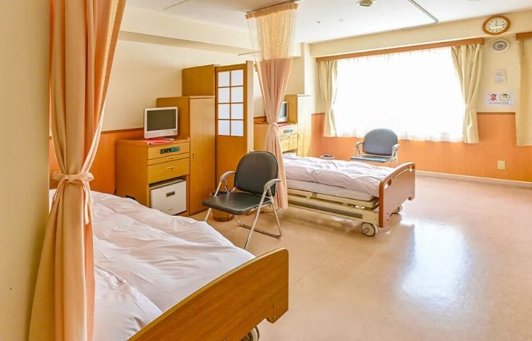 ４人部屋