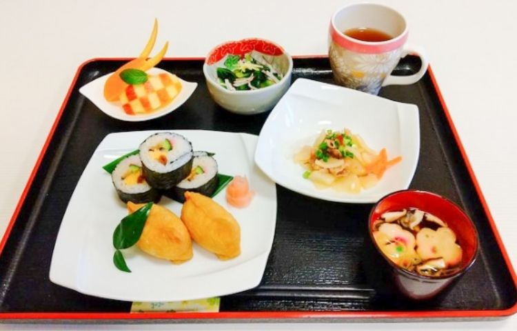 夕食