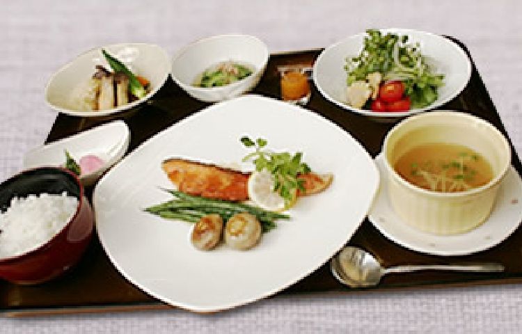 昼食