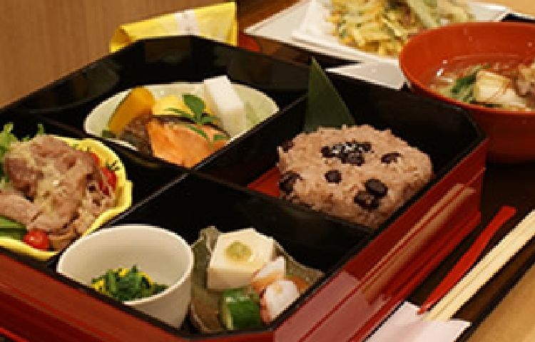 夕食（和食膳）