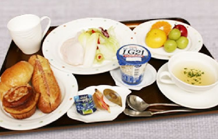 朝食