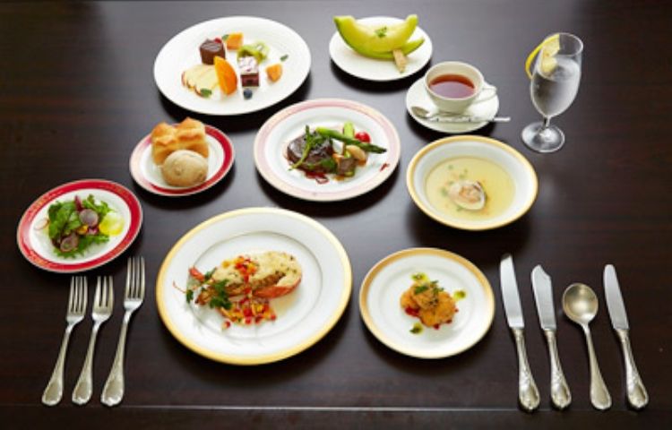 お祝い食事膳 洋食