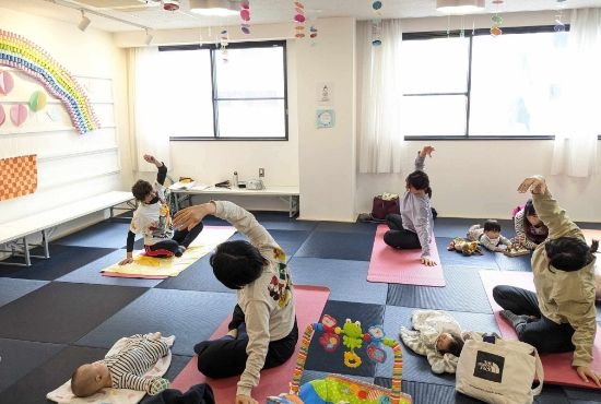 マタニティストレッチ 