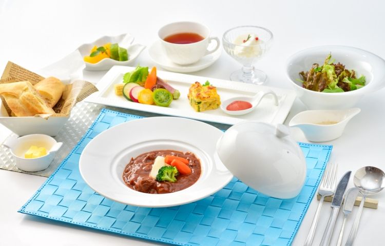 昼食