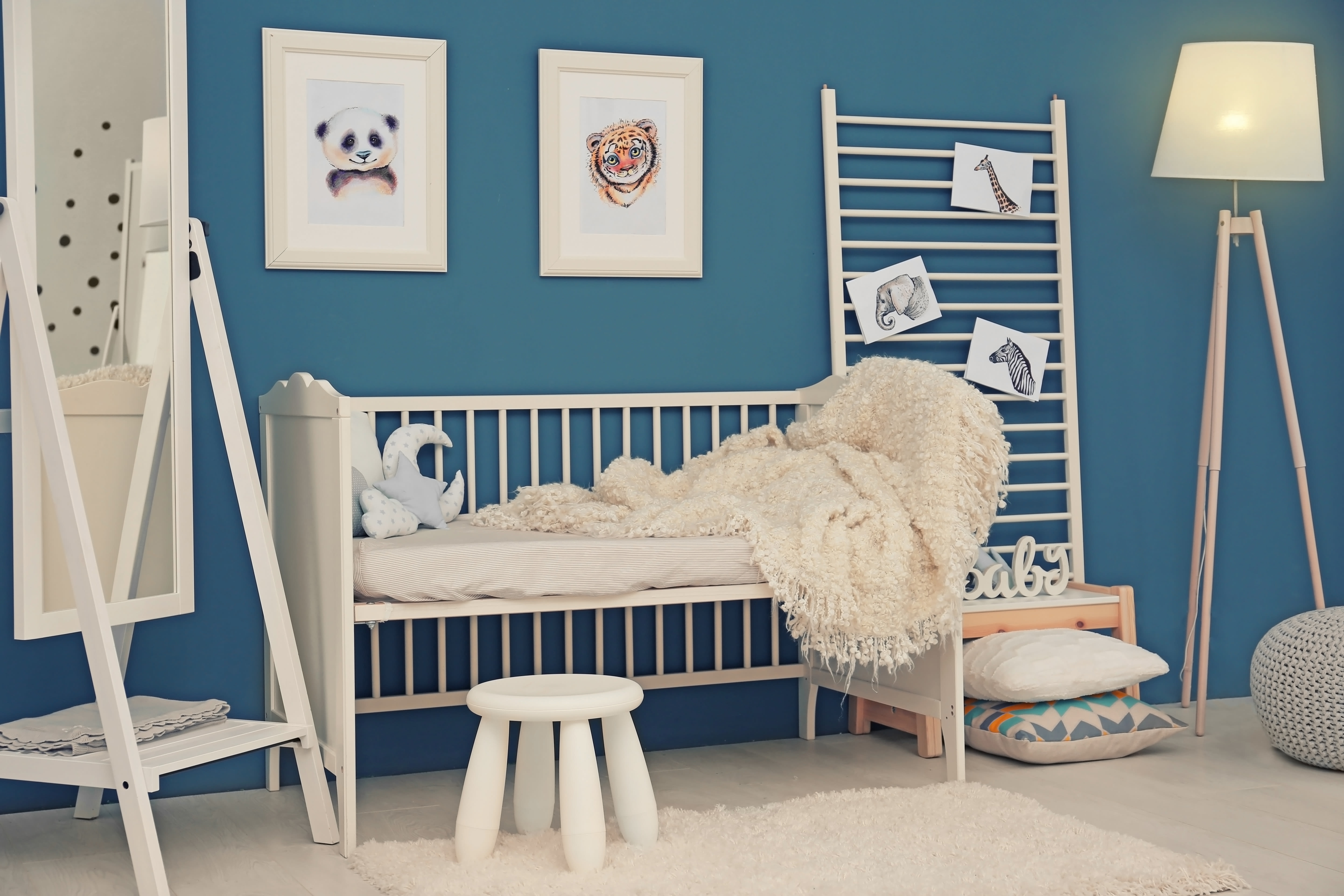 Aire de jeux bébé intérieur : un jardin dans la chambre