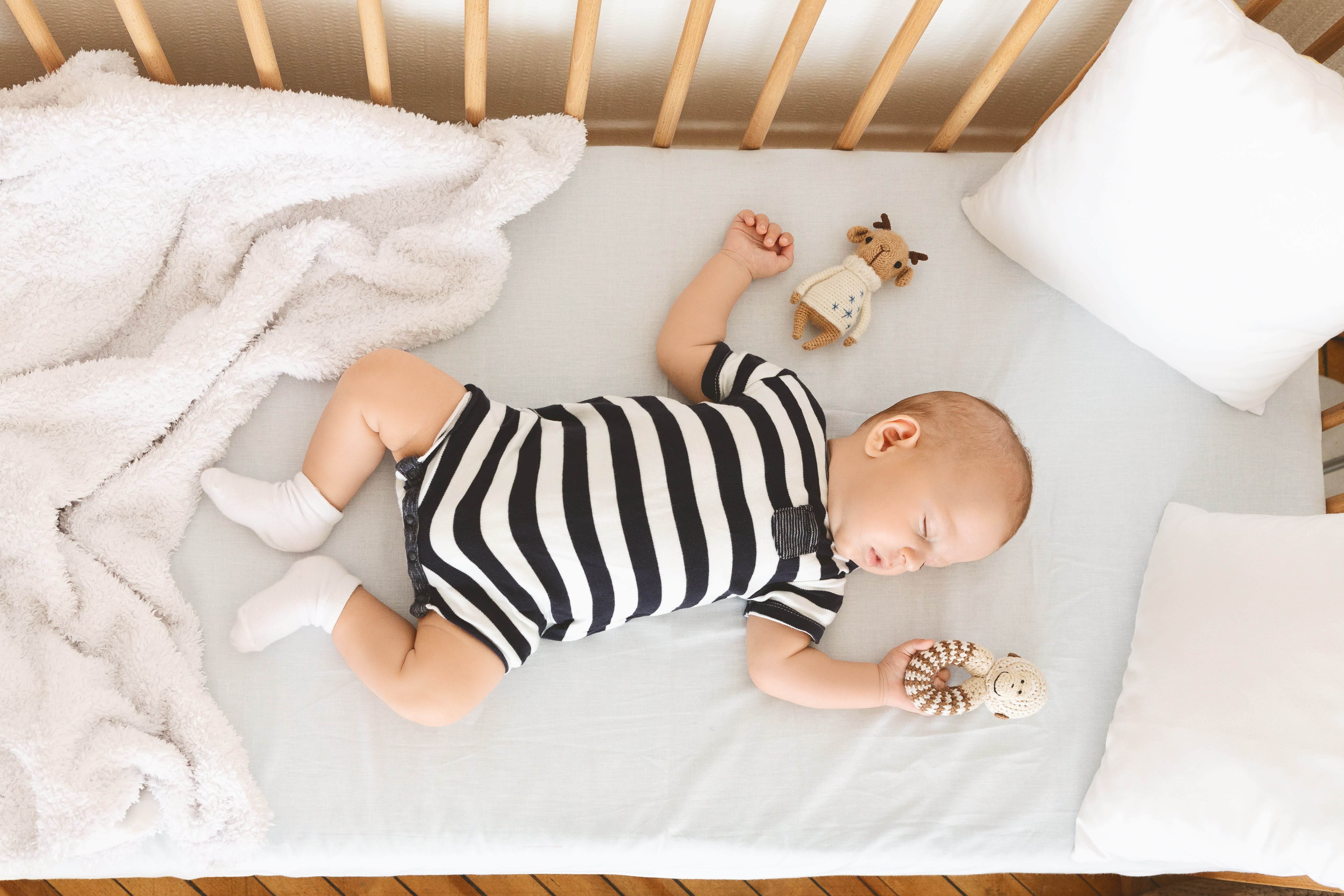 Pourquoi mettre bébé dans sa chambre à 1 mois ?