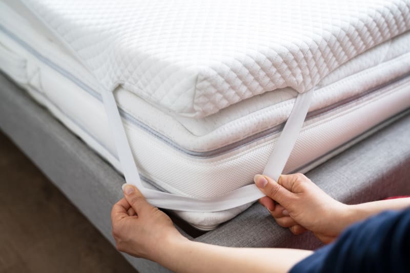 Guide sur les surmatelas pour un matelas trop ferme