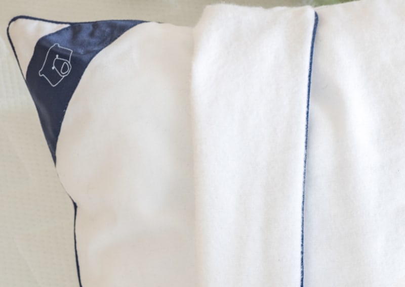 Protège oreiller facile d’entretien