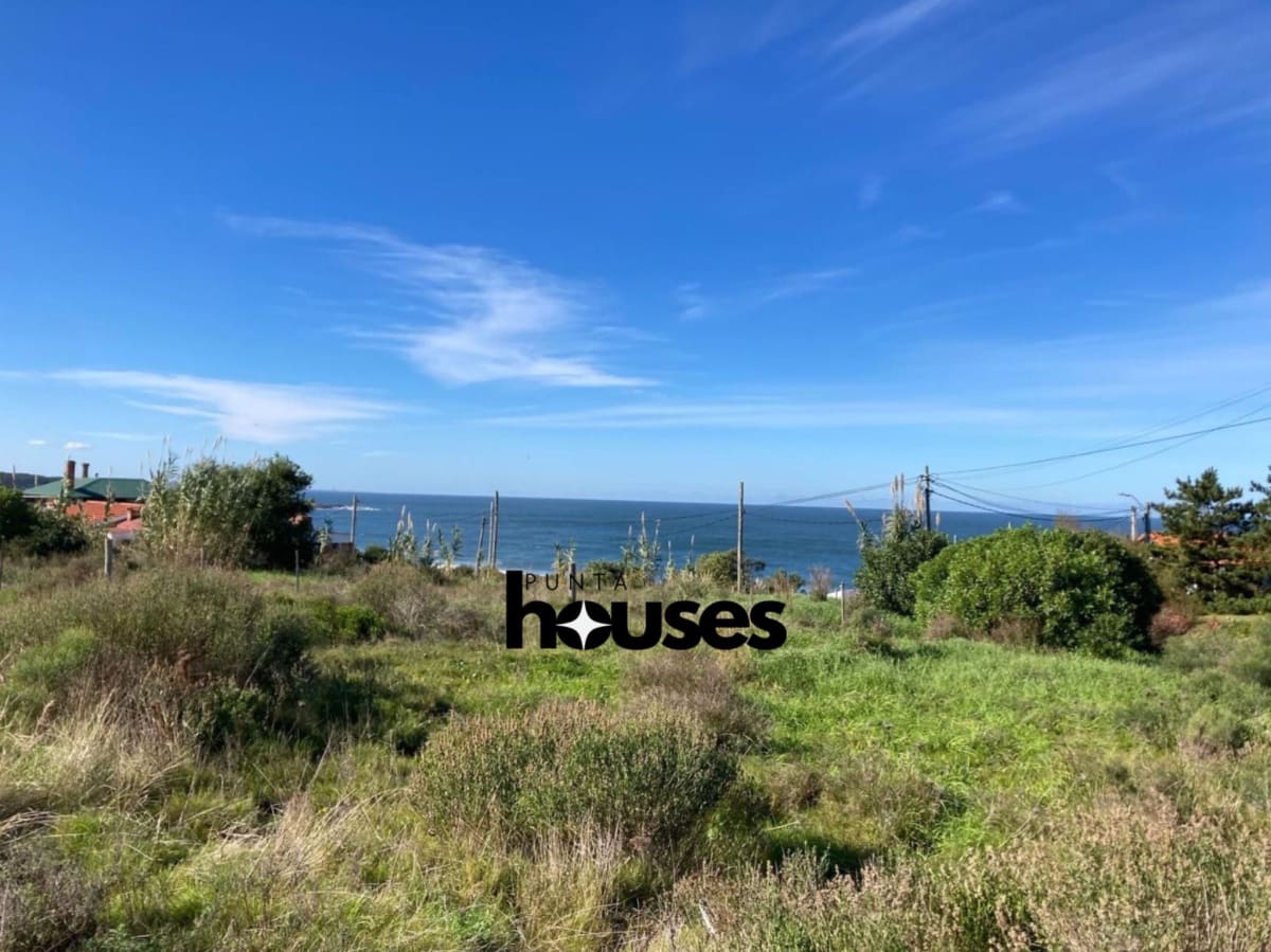 Espectacular-terreno-Punta-Colorada3.jpg