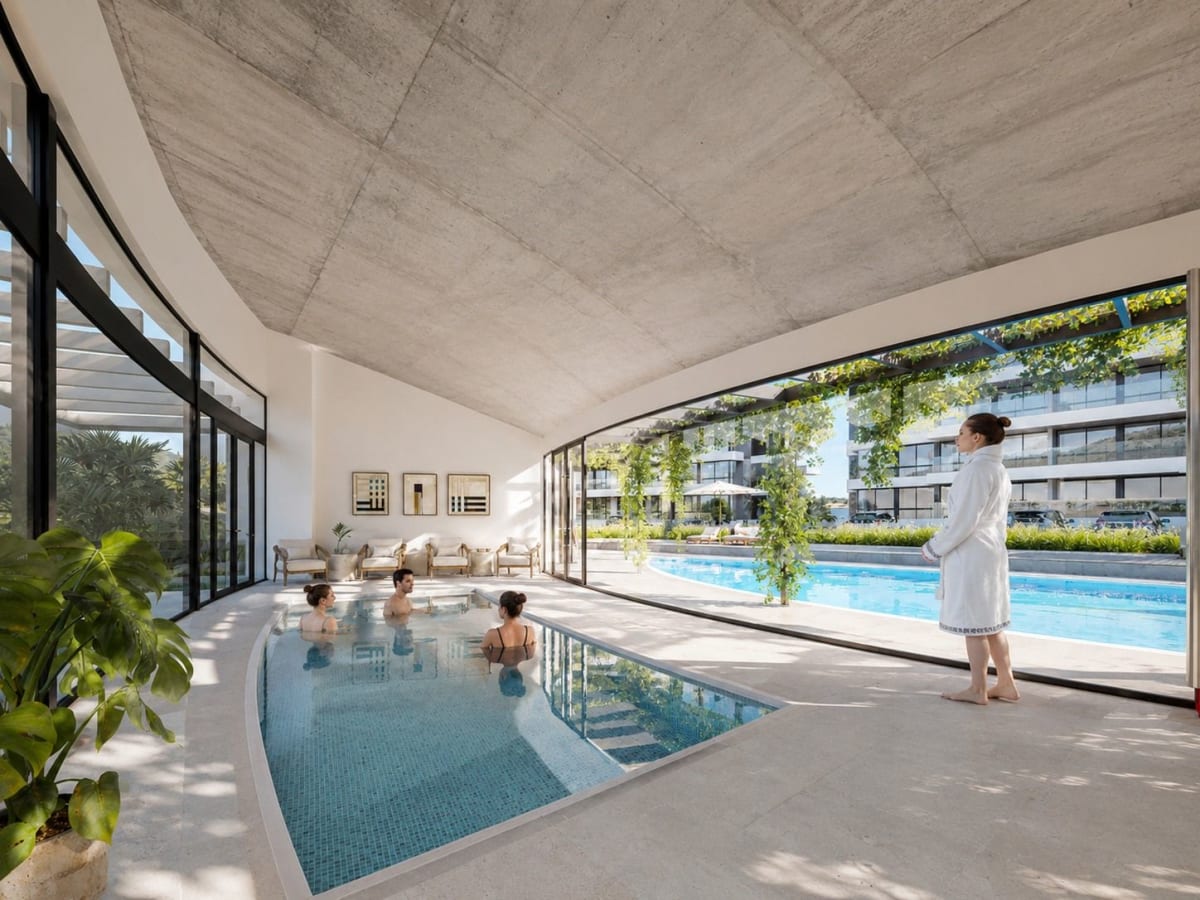 GrandBayLivingPool10.jpg