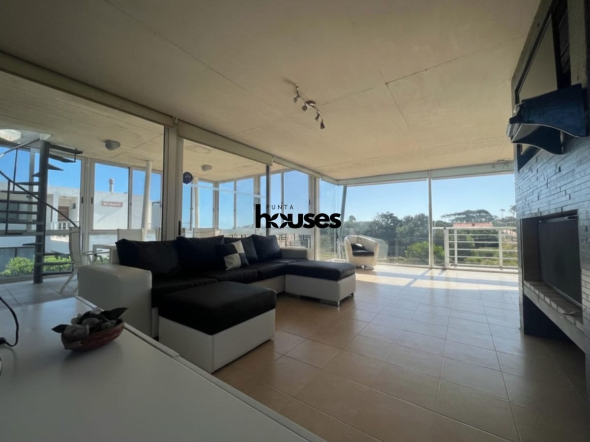 Chalet con vista al mar18.jpg