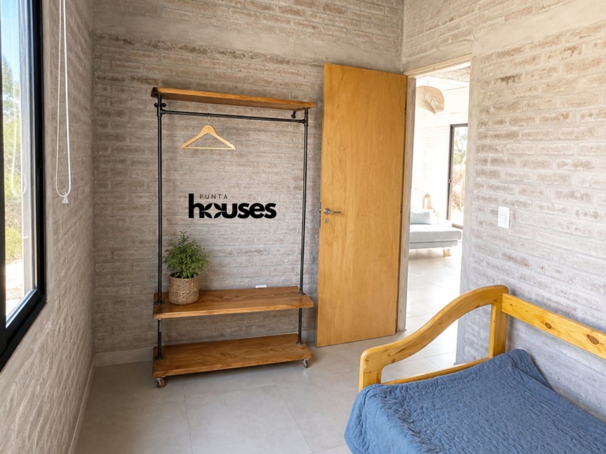 Casa Ladrillos OP4.jpg