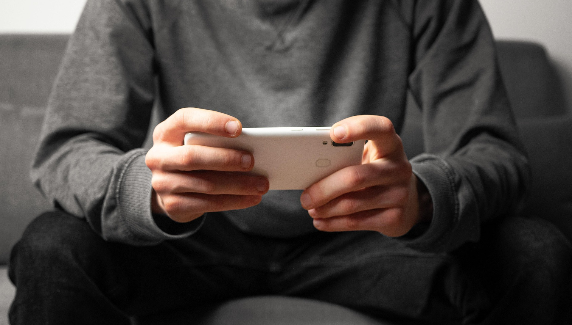 Os 5 Celulares Mais Populares Até R$2.600 para Comprar no Brasil