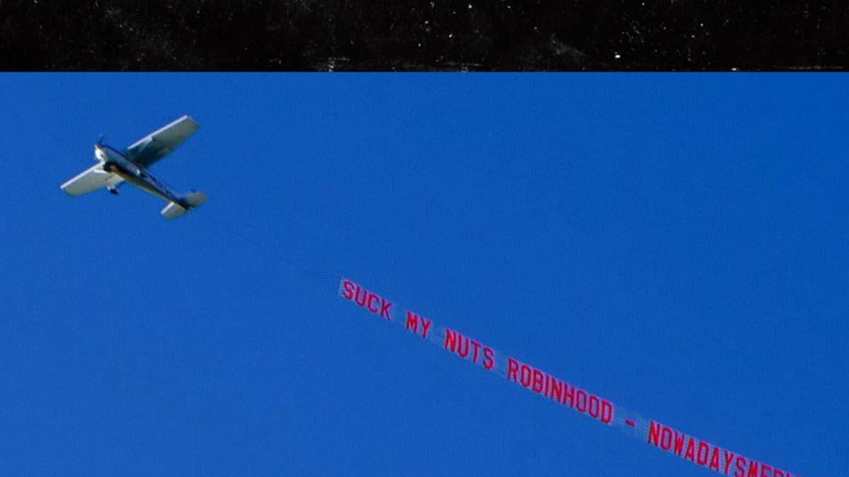 Plane Flies Over Robinhood HQ with ‘Suck My Nuts’ Banner