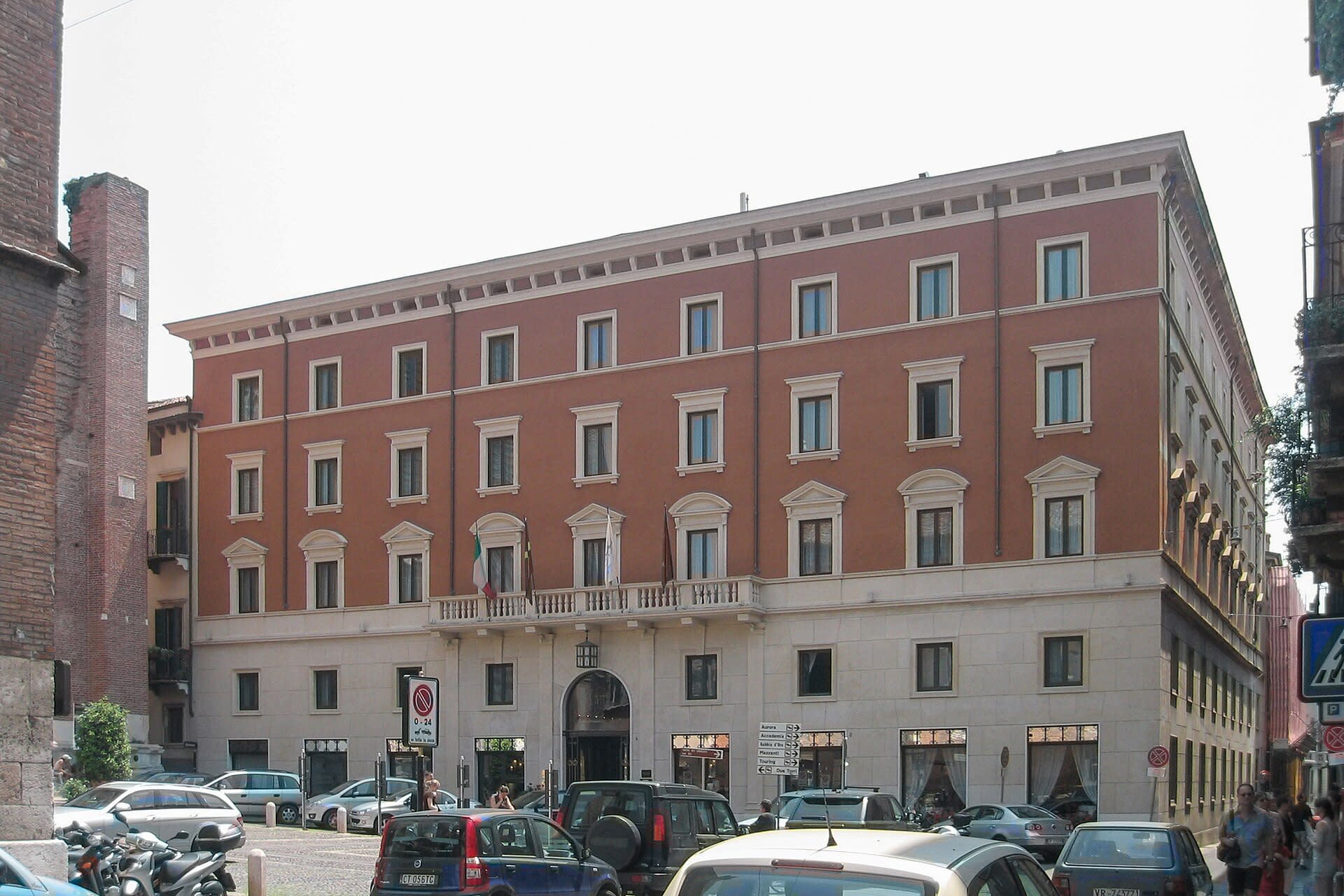 Due Torri Hotel