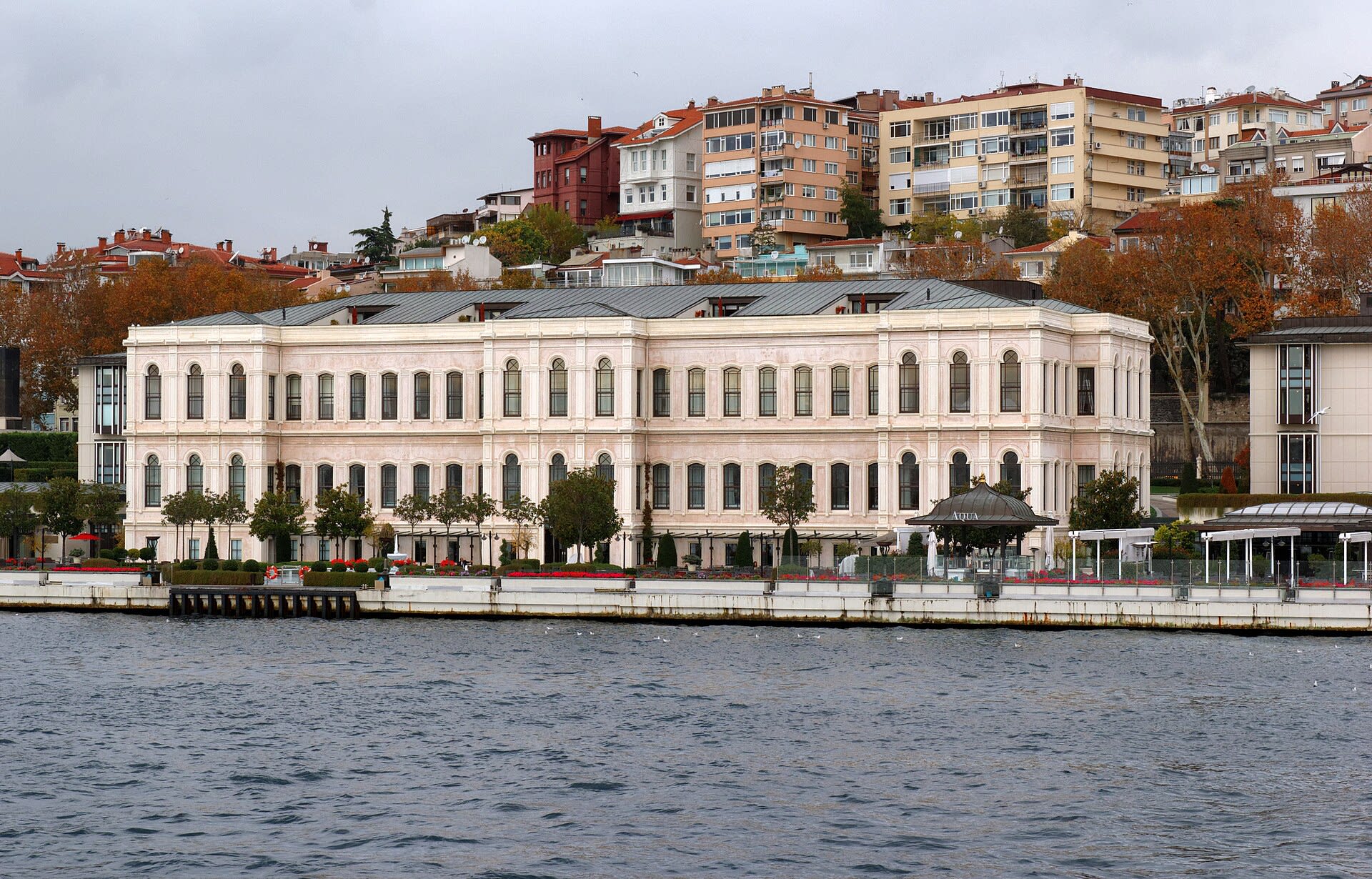 Four Seasons Hotel Istanbul at the Bosphorus
