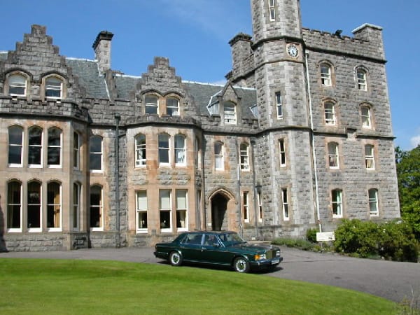 Inverlochy Castle Hotel exterior