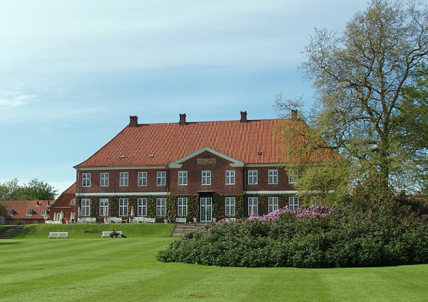 Hindsgavl Slot exterior