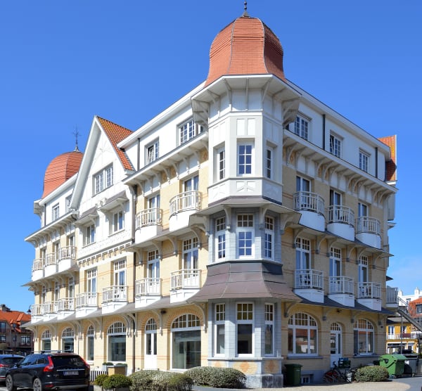 Grand Hotel Belle Vue exterior