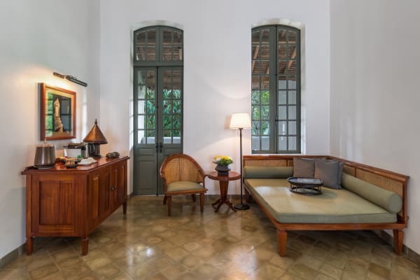 Return to Paradise Resort & Spa interior