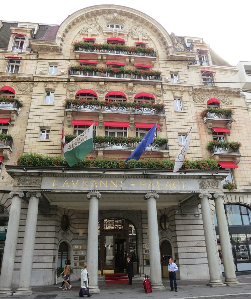 Lausanne Palace — 1