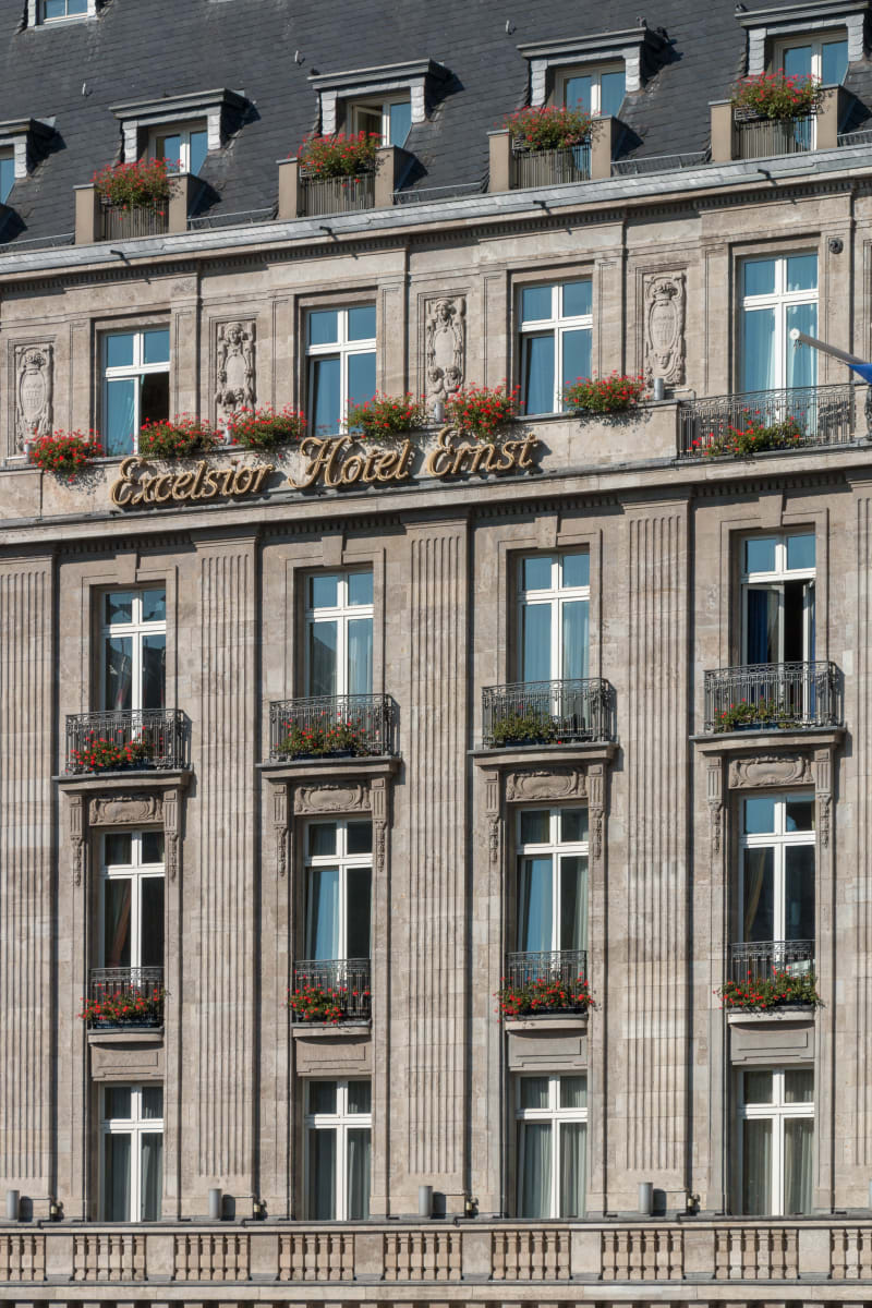 Excelsior Hotel Ernst — 1