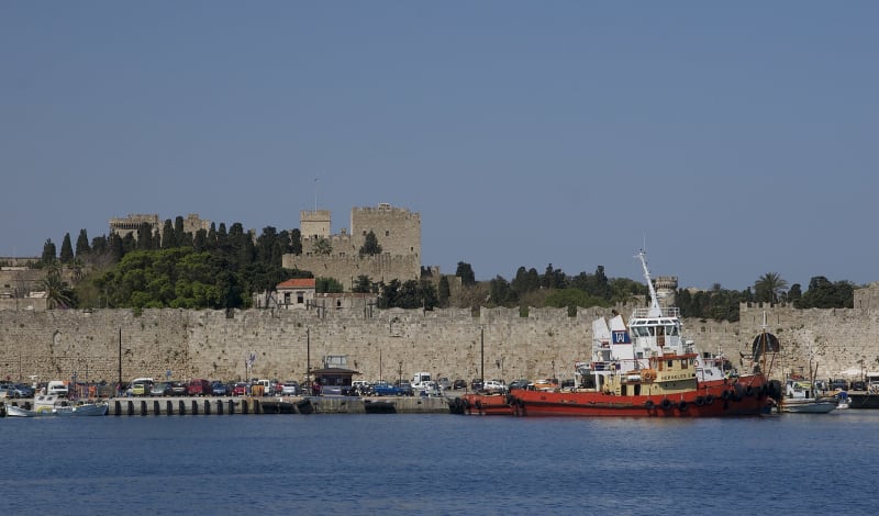 Ikos Aria — 1