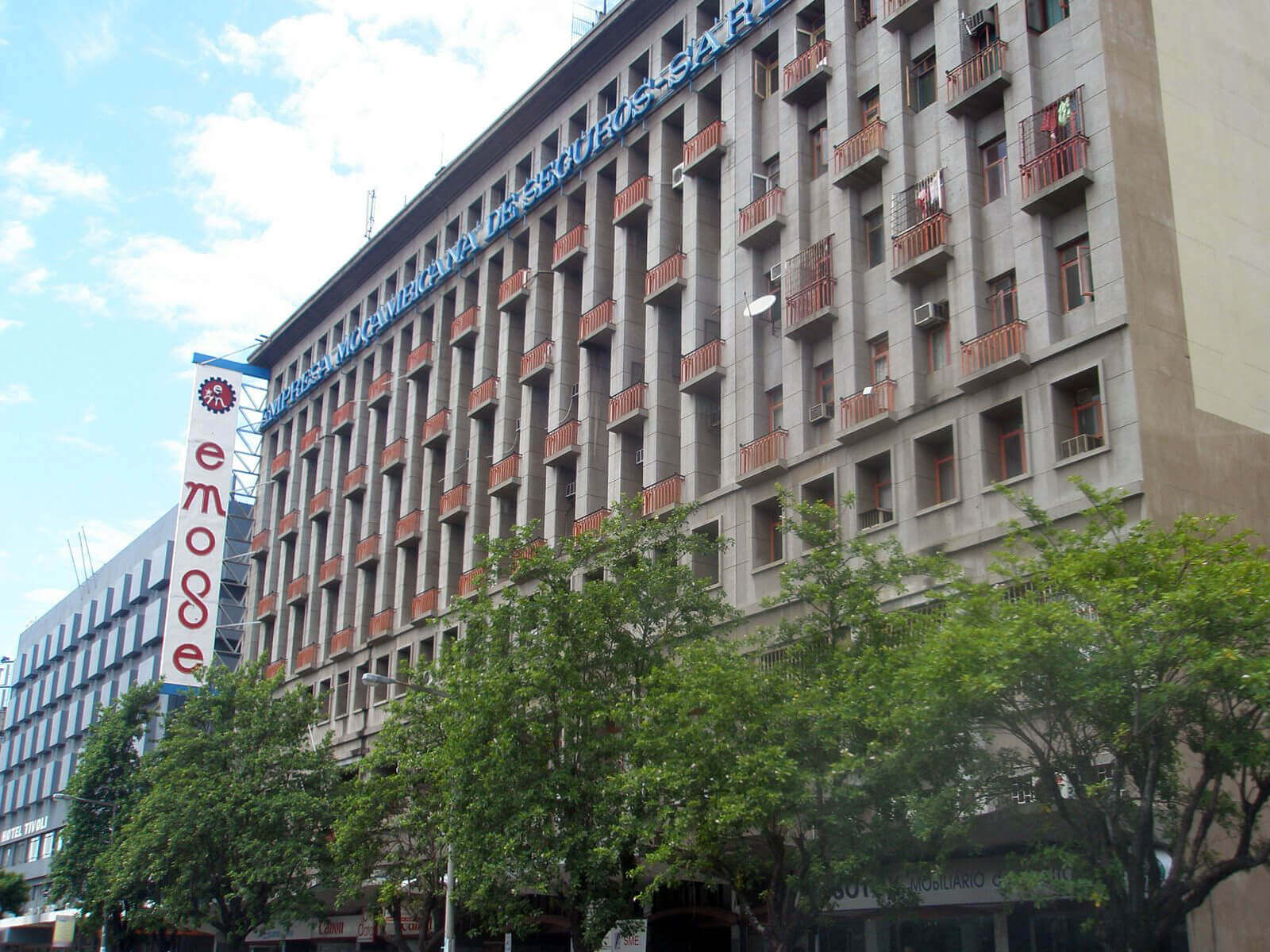 emose-dispara-25-e-atinge-novo-maximo-anual-de-2175-mzn