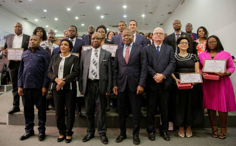 at-homenageia-contribuintes-excepcionais-em-2024