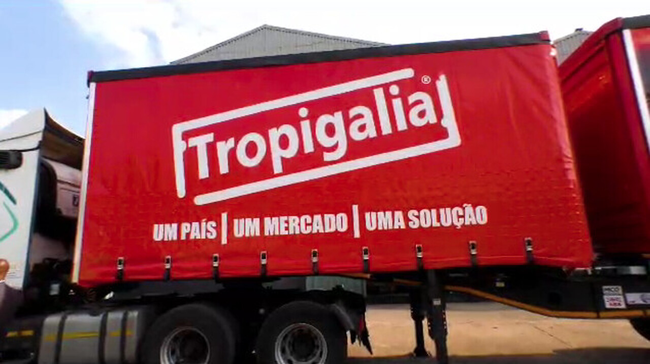 tropigalia-despenca-20-num-so-dia