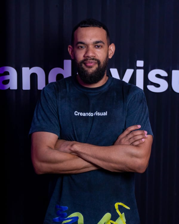 Jesús Gonzales (Negro) - Filmmaker y Editor de Videos