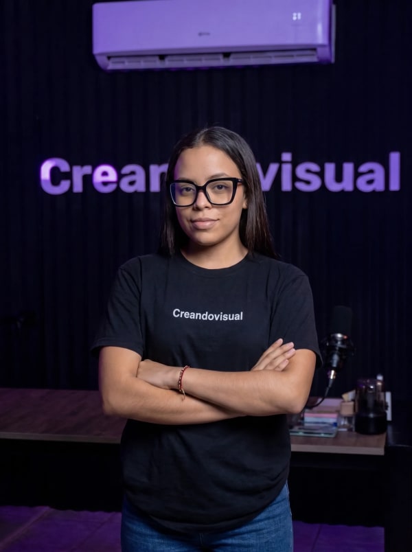 Gabriela Flores - Social Media Manager y Community Manager