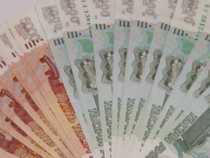 Экономист Холод предупредил о риске хранения рублей дома