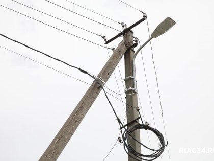 24 января отключения электроснабжения произойдут в трех районах Волгограда