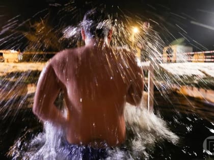 Роспотребнадзор призвал волгоградцев не пить перед омовением на Крещение