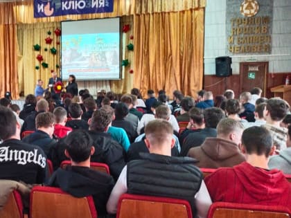 «За Волгой для нас земли нет»