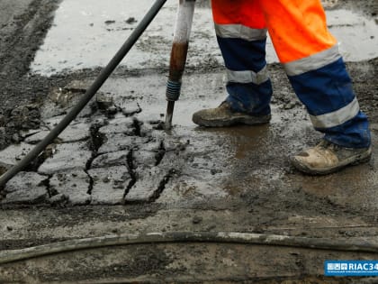 В Волгограде к 1 октября восстановят проезд под Комсомольским мостом