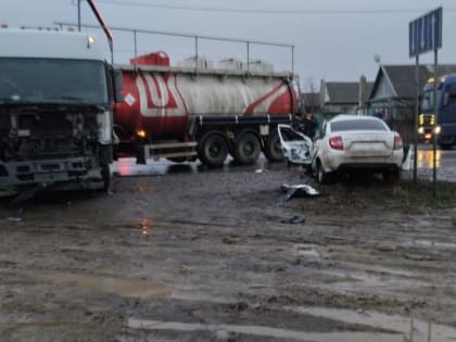 31 декабря в Волгограде в ДТП с бензовозом погиб 40-летний водитель