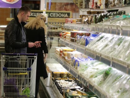 Продуктовый минимум для волгоградцев за год подорожал на 5,4%
