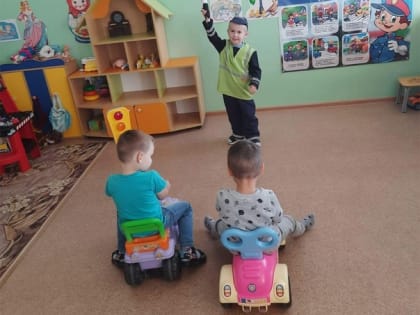Правила дорожные знать каждому положено